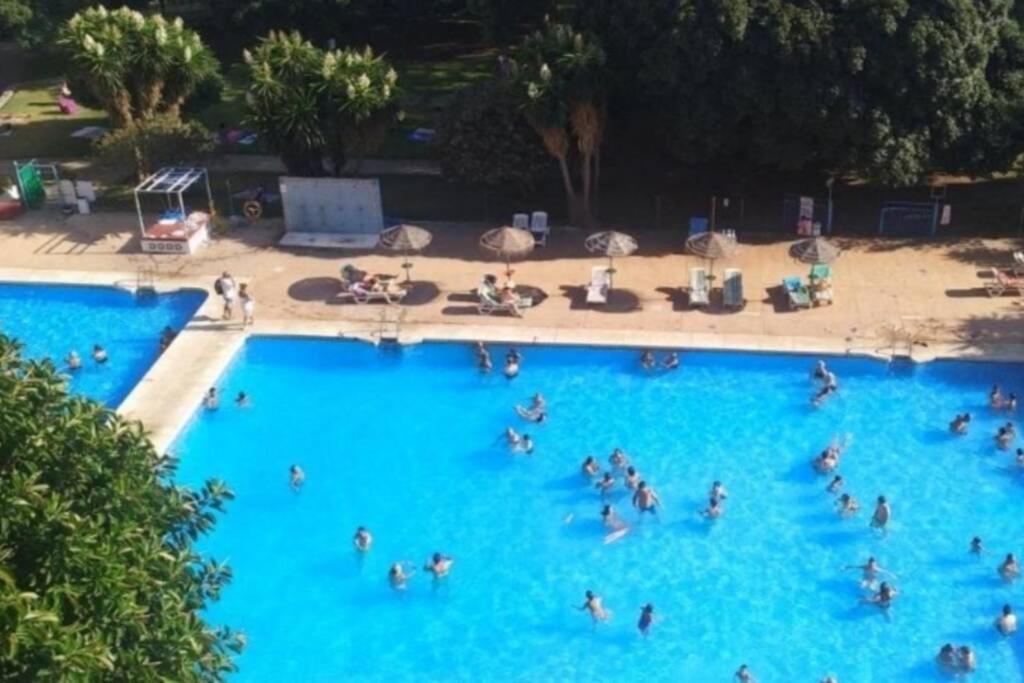 ベナルマデナPrecioso Apartamento Residencial Piscina Jardinesアパートメント エクステリア 写真