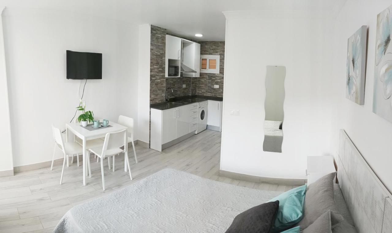 ベナルマデナPrecioso Apartamento Residencial Piscina Jardinesアパートメント エクステリア 写真